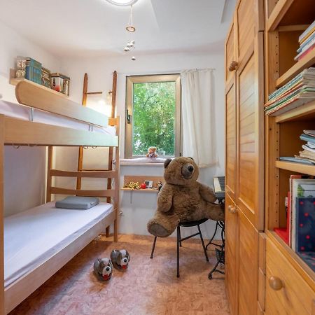 זמברטיה Apartment Ruj מראה חיצוני תמונה