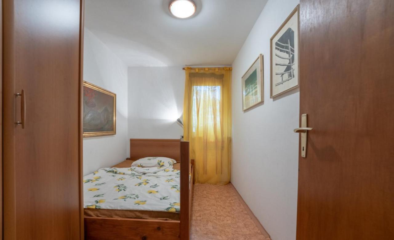 זמברטיה Apartment Ruj מראה חיצוני תמונה
